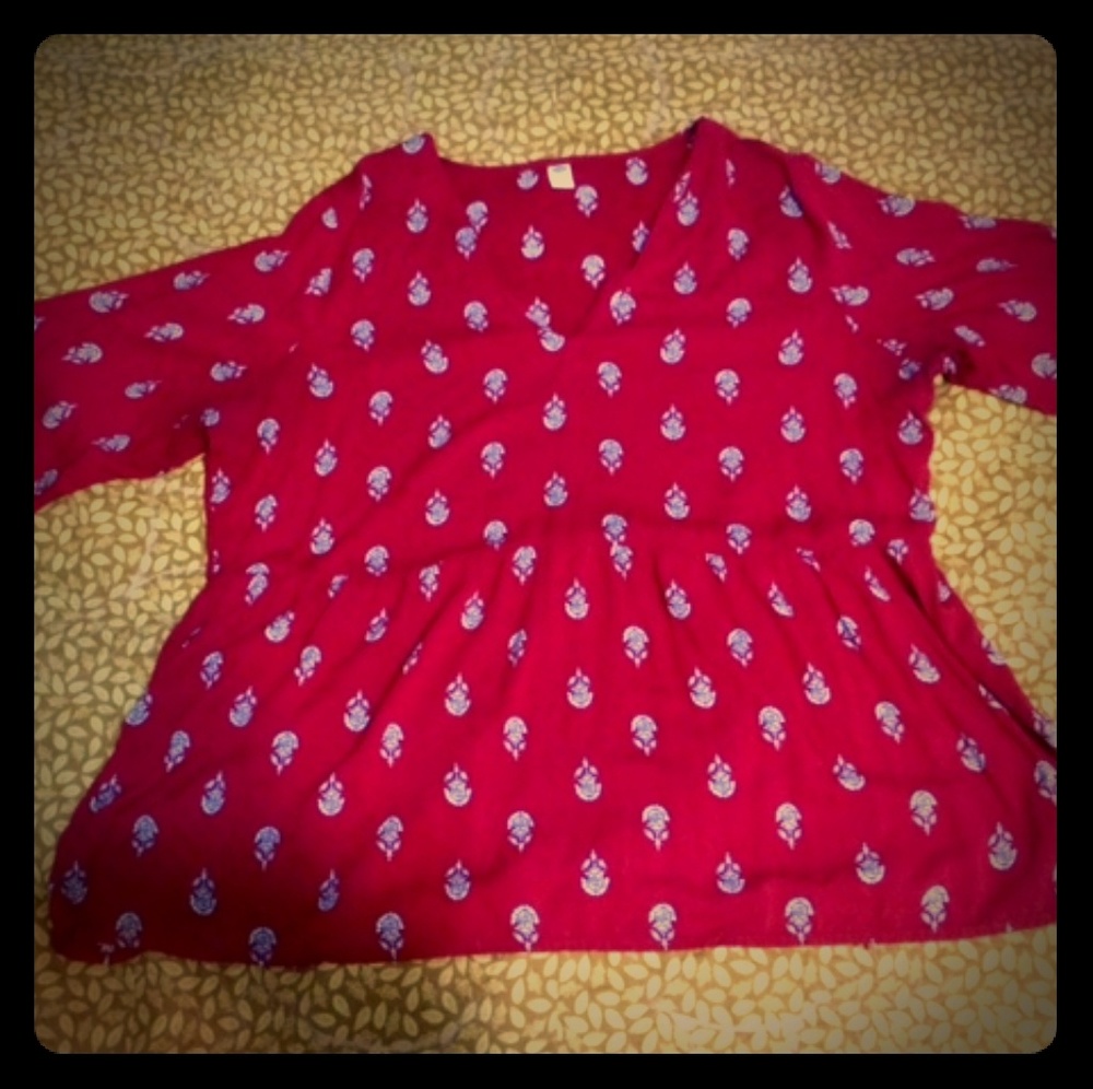 3/4 sleeve crimson red top